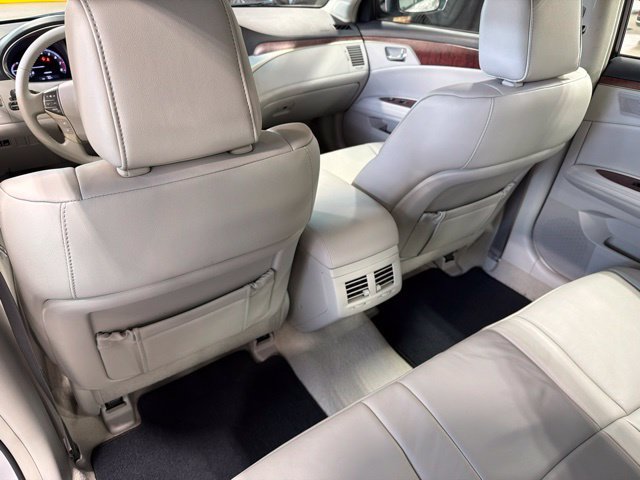 Used 2011 Toyota Avalon FWD image 27