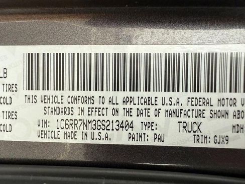 Used 2016 RAM 1500 Laramie w/ Convenience Group image 31