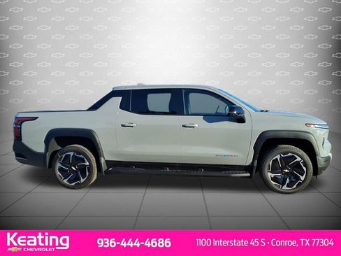 New 2026 Chevrolet Silverado EV LT w/ Premium Package image 4