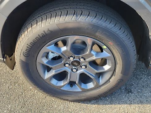 New 2026 Ford Maverick XLT FWD image 9