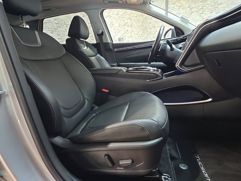 Certified 2024 Hyundai Tucson Limited image 10