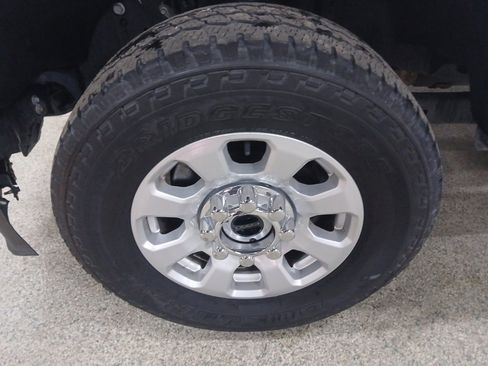 Certified 2024 Ford F250 XLT image 8