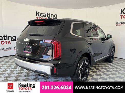 Used 2025 Kia Telluride S FWD image 5