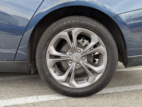 Used 2024 Honda Accord EX image 30