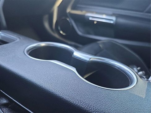 Used 2021 Ford Mustang Premium image 20