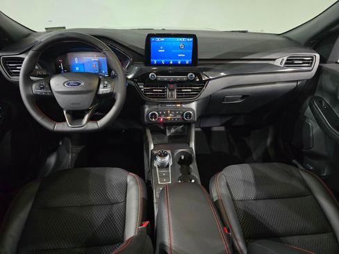New 2025 Ford Escape ST-Line w/ Tech Pack #1 image 40