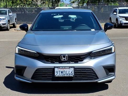 Used 2024 Honda Civic Sport image 2