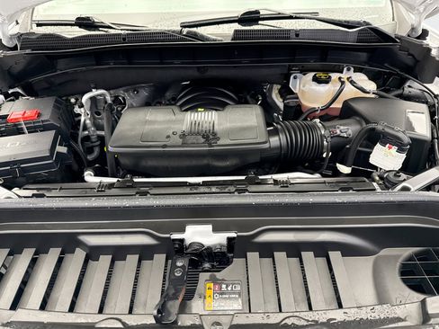 Used 2025 GMC Sierra 1500 SLT image 21