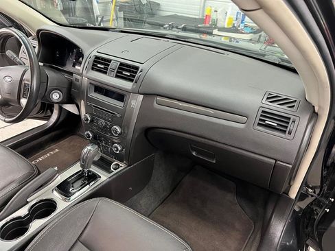 Used 2010 Ford Fusion Sport image 13