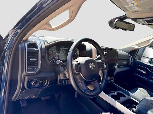 Used 2023 RAM 3500 Laramie AWD/4WD image 9