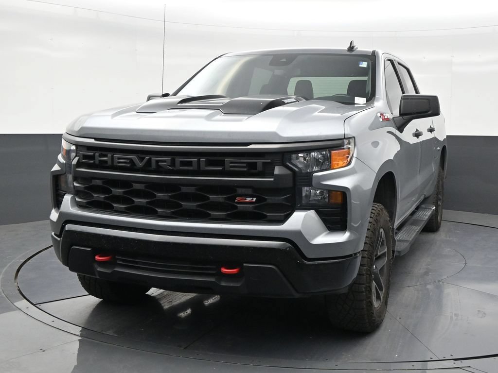 Used 2025 Chevrolet Silverado 1500 Custom Trail Boss AWD/4WD image 8