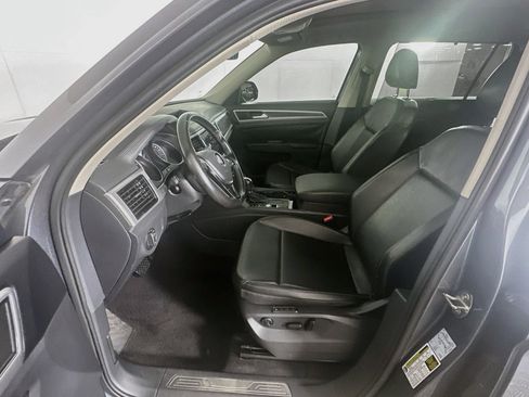 Used 2018 Volkswagen Atlas SEL FWD image 13