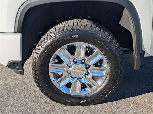 New 2026 Chevrolet Silverado 3500 High Country w/ High Country Premium Package image 8