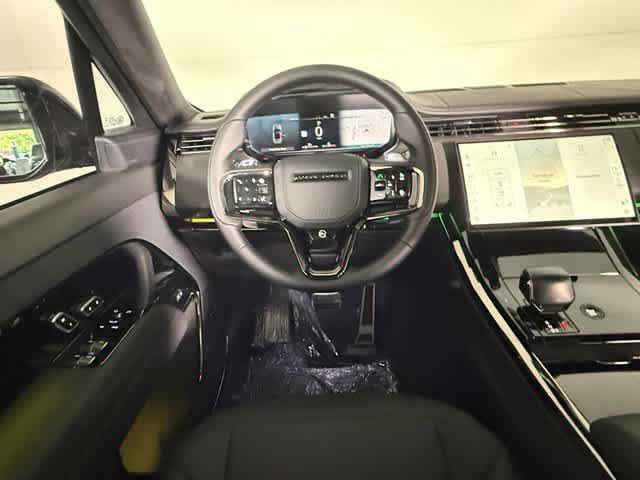 New 2027 Land Rover Range Rover Sport HST AWD/4WD image 16