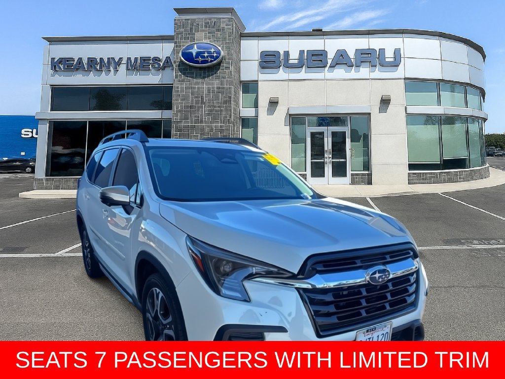 Used 2023 Subaru Ascent Limited w/ Technology Package AWD/4WD image 3