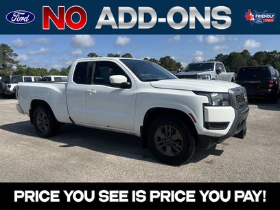 Used 2025 Nissan Frontier SV