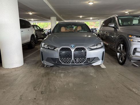 Used 2023 BMW i4 eDrive40 w/ Premium Package RWD image 4