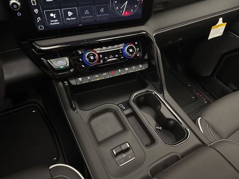 New 2026 GMC Sierra 2500 AT4X AWD/4WD image 18