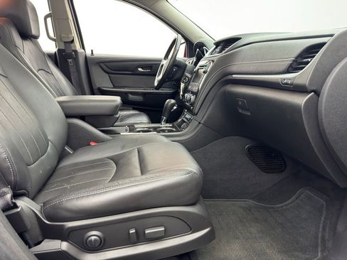 Used 2015 Chevrolet Traverse LTZ AWD/4WD image 31