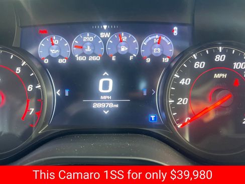 Used 2021 Chevrolet Camaro SS image 30