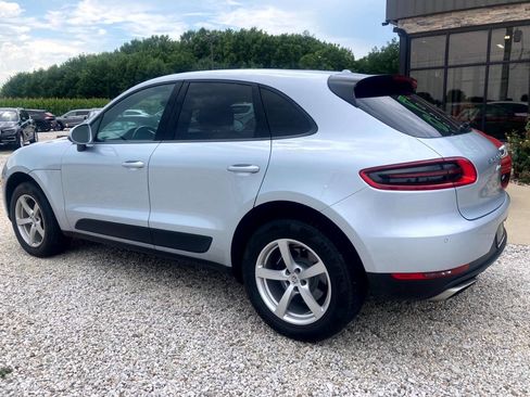 Used 2017 Porsche Macan AWD/4WD image 5
