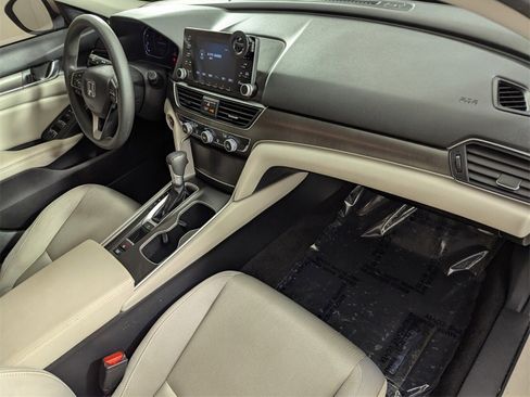Used 2020 Honda Accord LX image 34