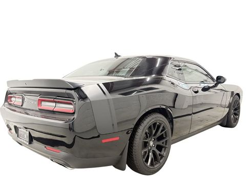 Used 2017 Dodge Challenger R/T Scat Pack w/ Dynamics Package image 4