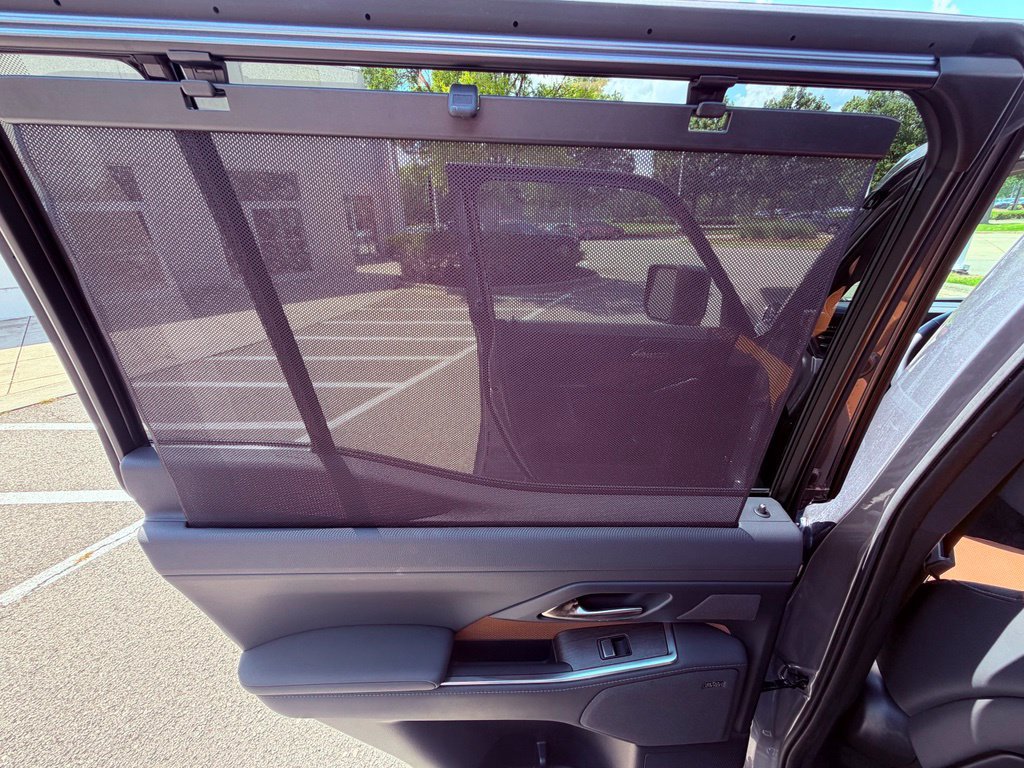 Certified 2024 Lexus GX 550 w/ Accessory Package (31) AWD/4WD image 19