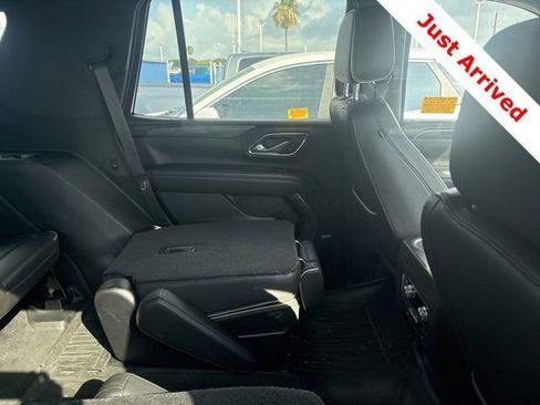 Used 2021 GMC Yukon SLT w/ SLT Luxury Package RWD image 13