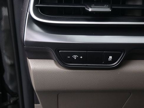 Used 2025 Kia Carnival image 17