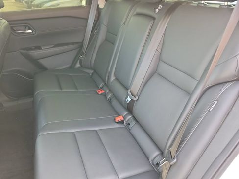 Used 2023 Nissan Rogue SL w/ SL Premium Package FWD image 14