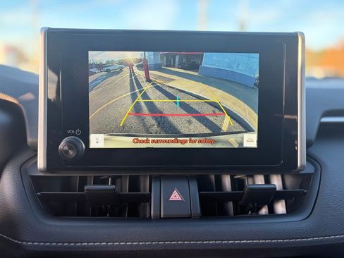 New 2025 Toyota RAV4 XLE image 27