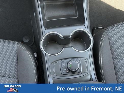 Used 2023 GMC Terrain SLE FWD image 10