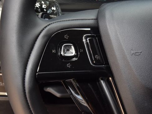 New 2026 Lincoln Corsair Premiere FWD image 24