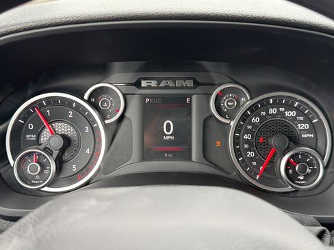 New 2026 RAM 3500 Tradesman AWD/4WD image 20