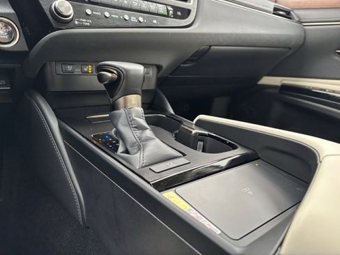 Used 2023 Lexus ES 350 w/ Premium Package image 21