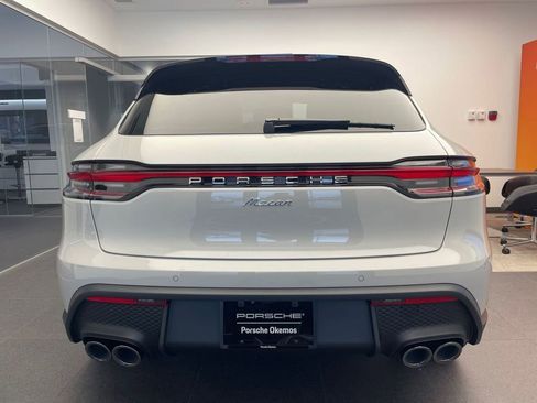 New 2026 Porsche Macan image 8