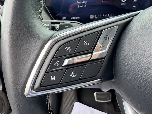 Used 2025 Buick Envision Sport Touring AWD/4WD image 14