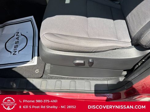 Certified 2022 Nissan Frontier SV AWD/4WD image 12