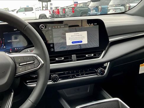 New 2026 Chevrolet Equinox LT image 7