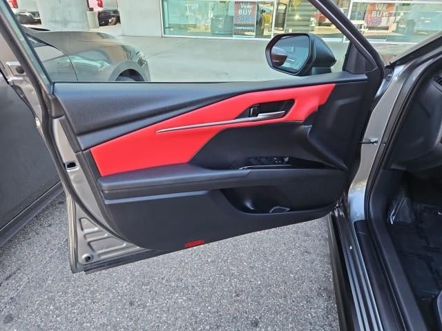 Used 2025 Toyota Camry SE FWD image 21