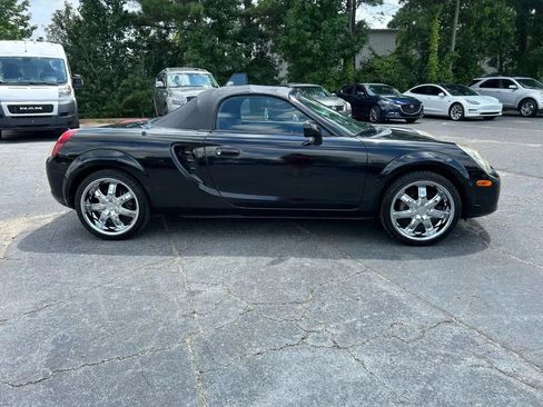 Used 2003 Toyota MR2 image 6