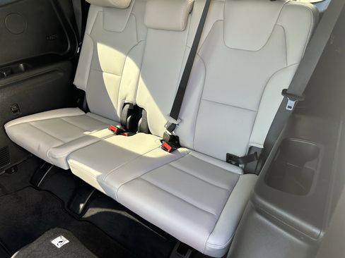 Used 2024 Kia Telluride S w/ S Sunroof Package AWD/4WD image 10