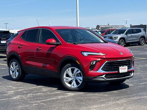 New 2026 Buick Encore GX Preferred w/ Comfort Package AWD/4WD image 2