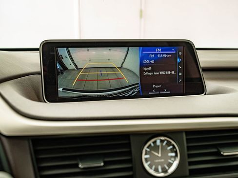 Used 2018 Lexus RX 350L FWD image 25