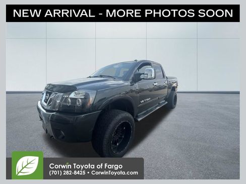 Used 2008 Nissan Titan LE w/ Tow Pkg AWD/4WD image 1