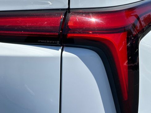 Used 2024 Chevrolet Blazer EV LT AWD/4WD image 45