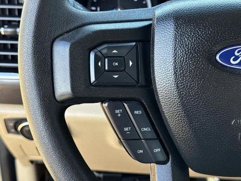 Certified 2017 Ford F250 XLT w/ XLT Value Package image 10