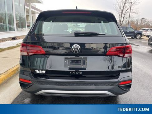 Used 2023 Volkswagen Taos S image 7
