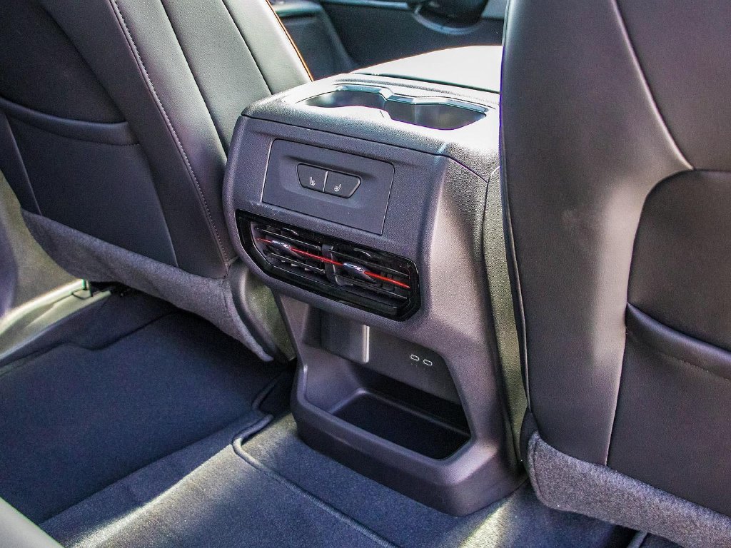Used 2024 Chevrolet Silverado EV RST AWD/4WD image 25
